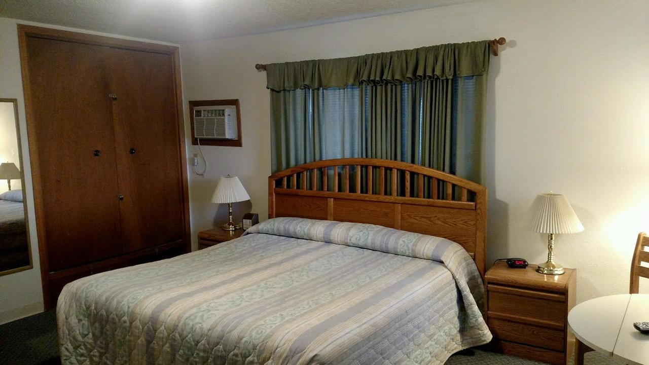 Out West Motel Milton-Freewater Esterno foto