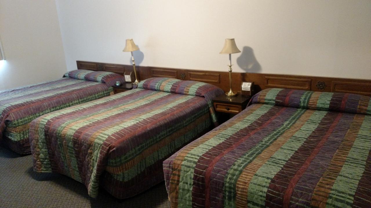 Out West Motel Milton-Freewater Esterno foto